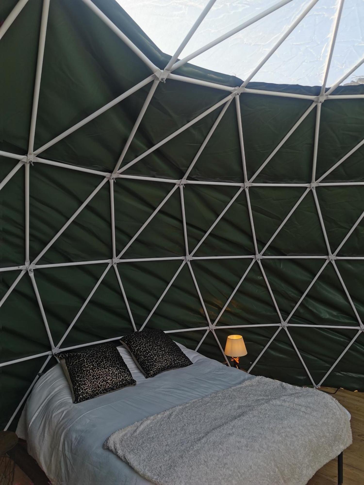 Lincoln Big Green Dome, Hot Tub, Projector, Firepit Washingborough Extérieur photo